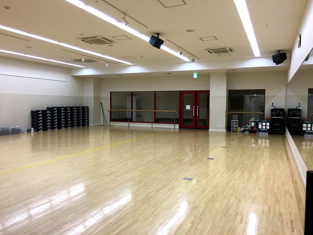 市川のスタジオ(体育館)