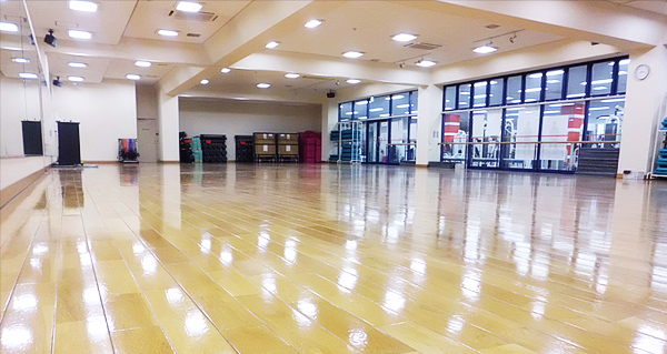 鳴海山下のスタジオ